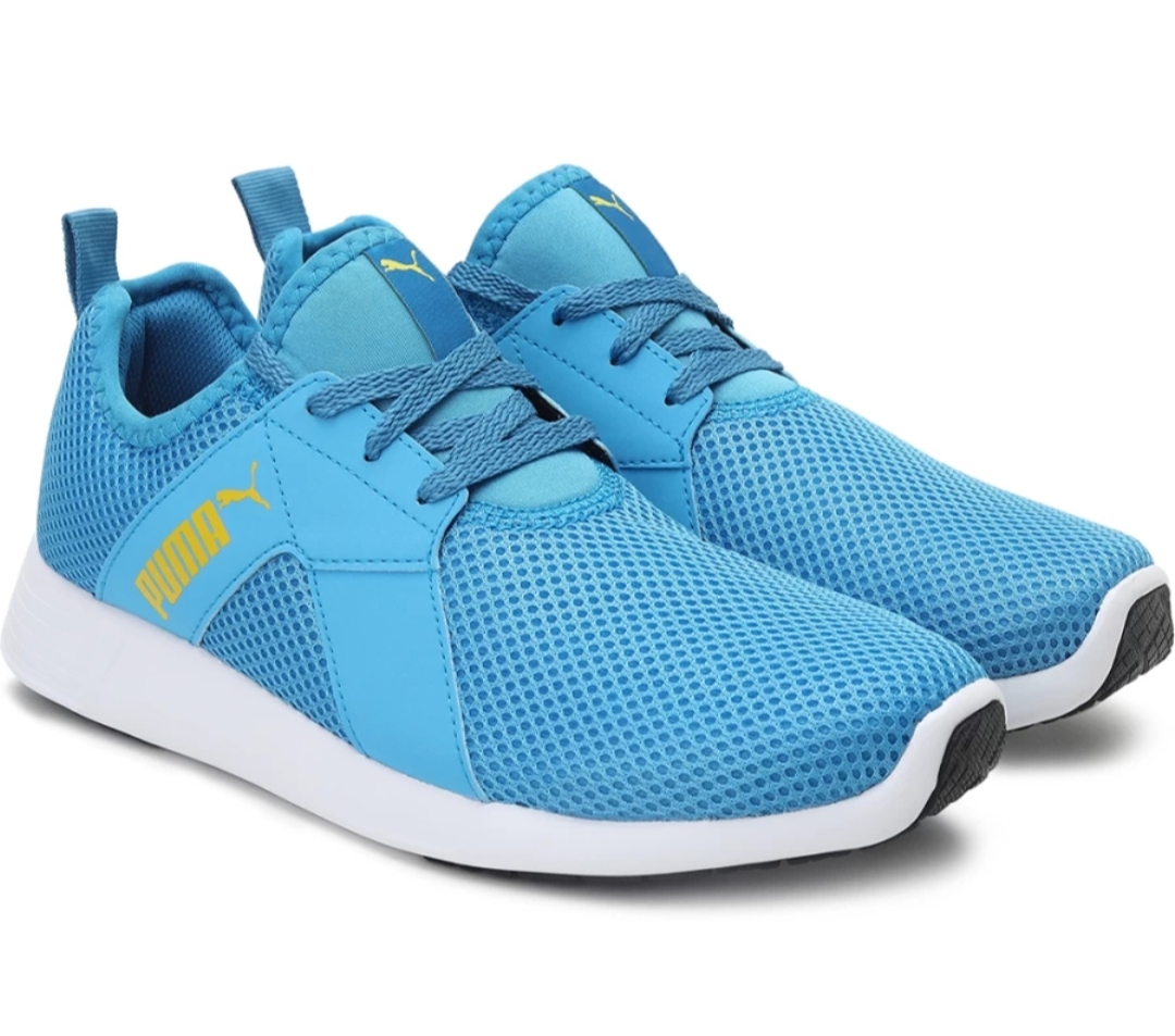 Puma Shoes size 9 No.