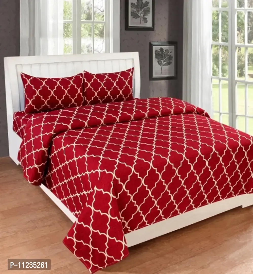 Dubble bed bedsheet with 2 pillow cover.